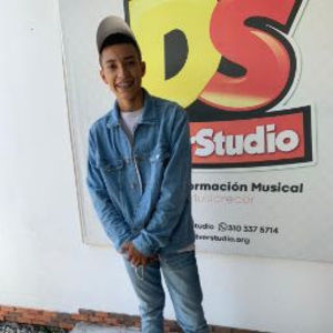 Meet your Posher, Andres